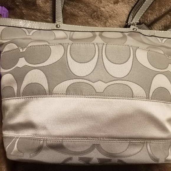Coach bag, Authentic - Picture 6 of 16
